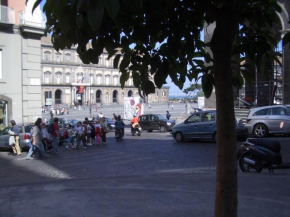 Отель Serra Casa Vacanza a Piazza del Plebiscito  Неаполь